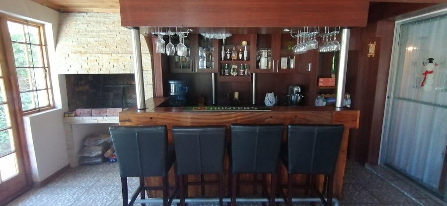 4 Bedroom Property for Sale in Bothasrus Eastern Cape